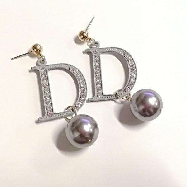 Korean simple big  D crystal  pearl earrings for women