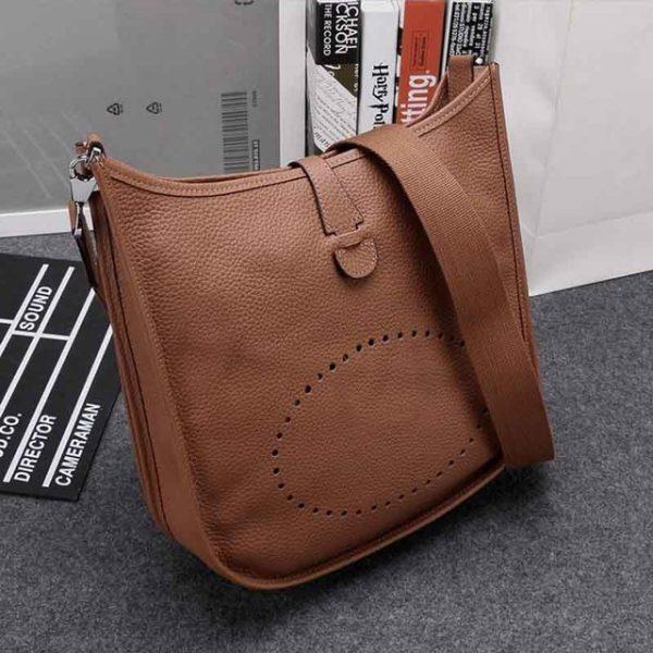 2017 New Hot Sale Women's Messenger Bags Small High Quality Genuine Leather Woman Crossbody Handbag Purse Brand Designer Bolsas
